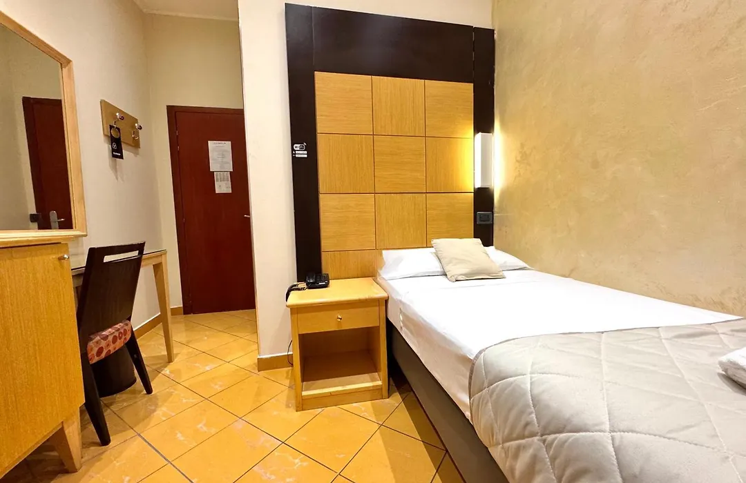 Hotel Fiorella Milano-1