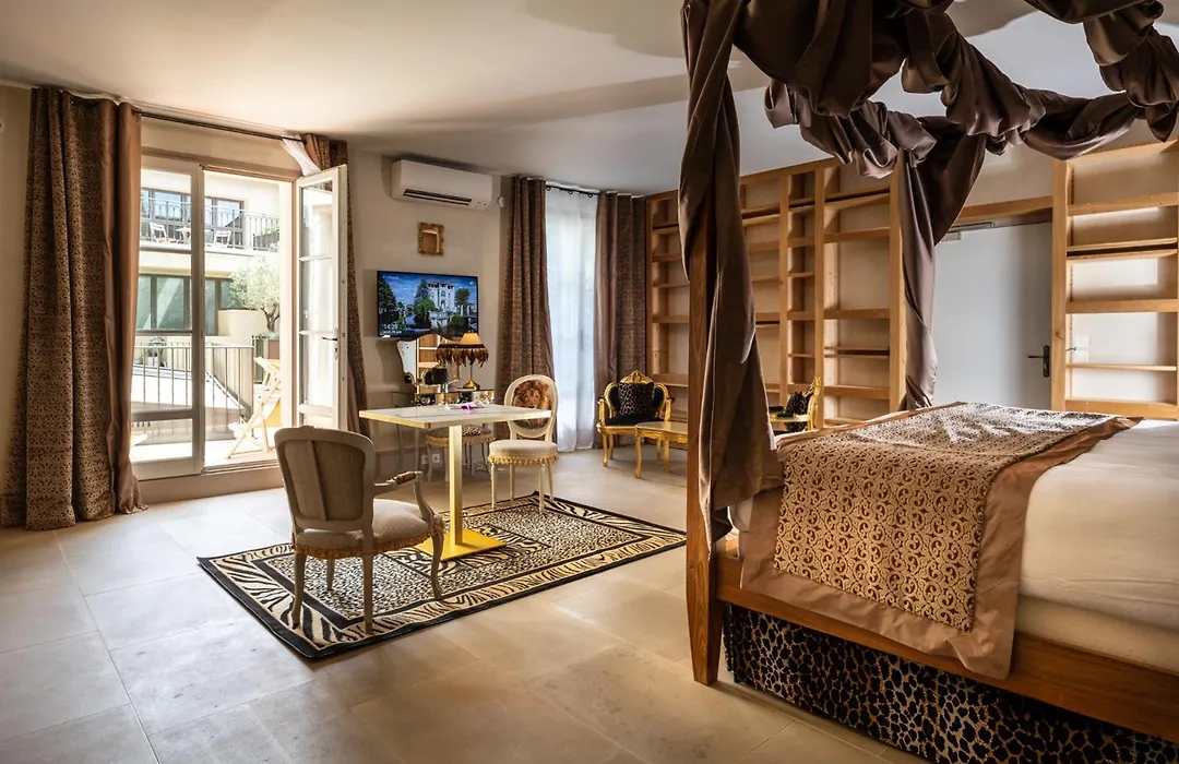 Le Clos Violette et Le 11 D'Aglaé - Hôtel de Charme Design de Luxe-1