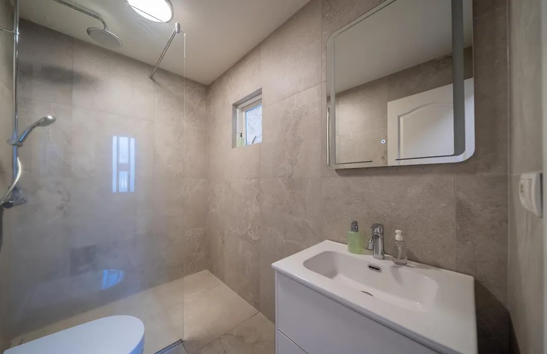 Guesthouse Galtafell-1