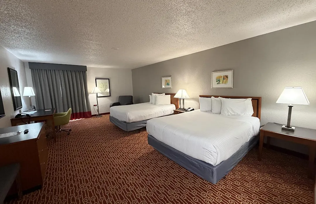 Atrium Hotel And Suites Dfw Airport-1