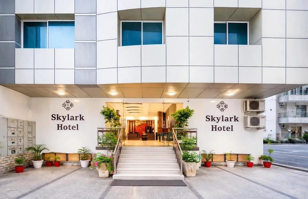 Skylark Hotel By Gabrian Hotels-1