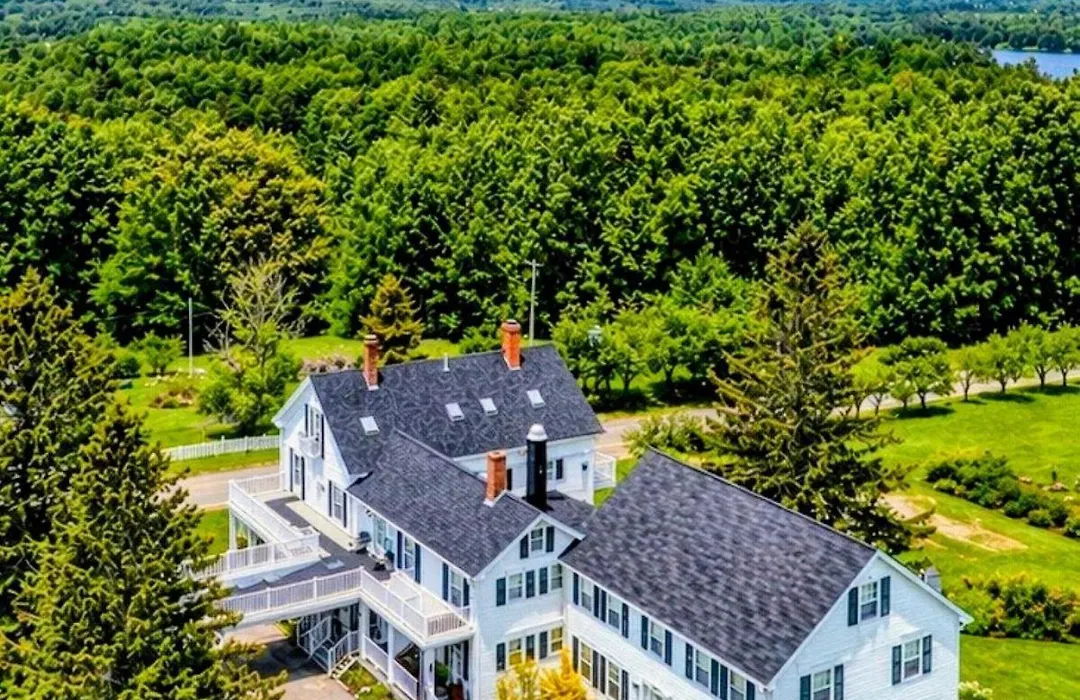 Youngtown Inn-1