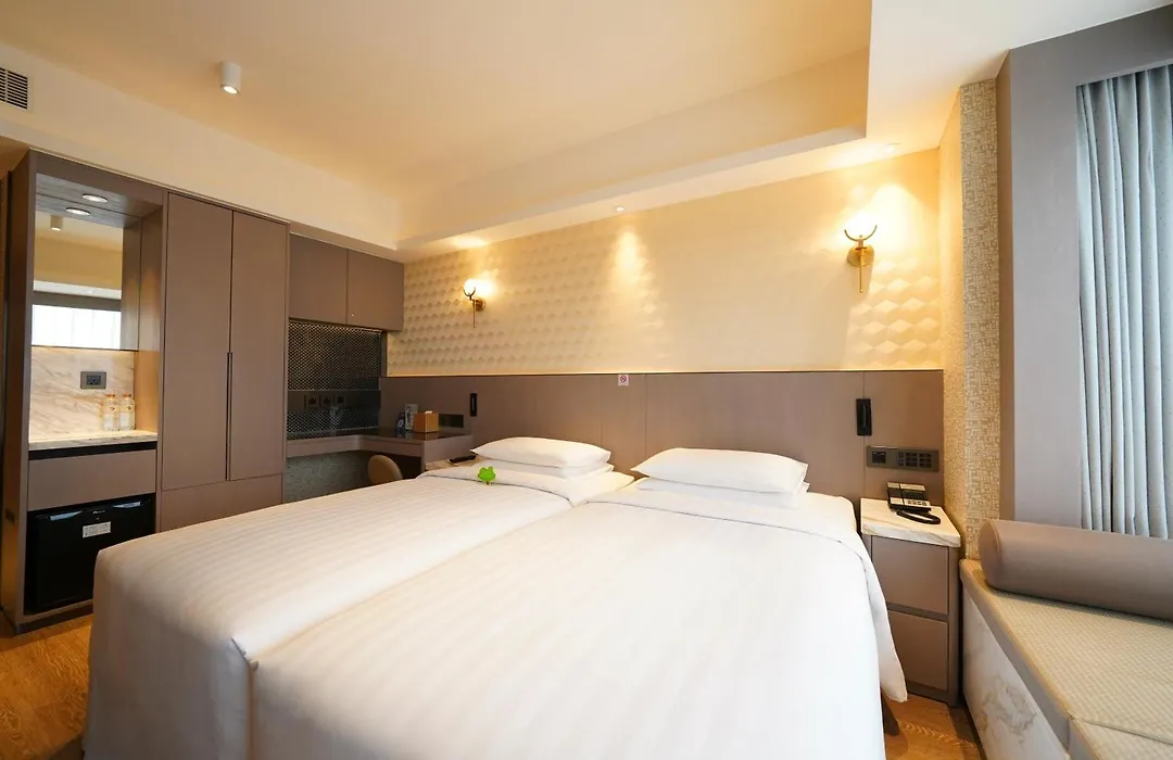 China Dragon Hotel-1