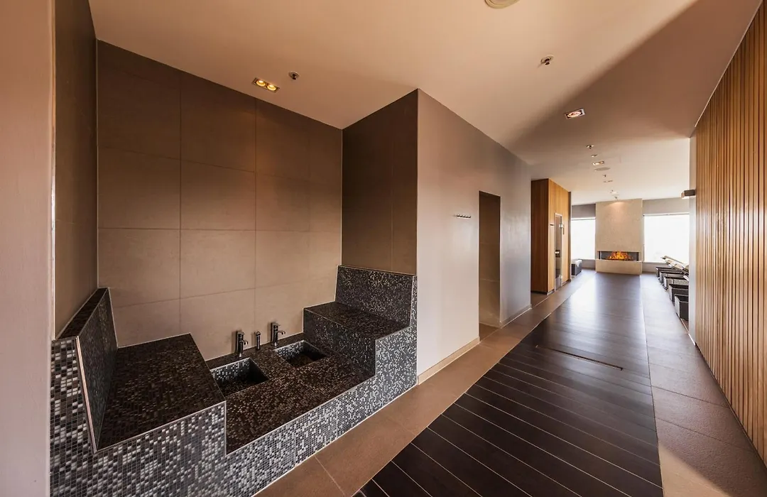 Van der Valk Airporthotel Düsseldorf-1