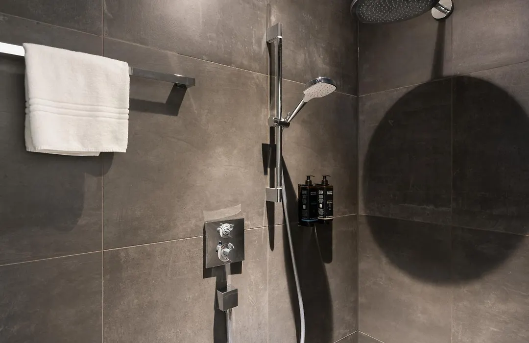 Mercure Hotel Schiphol Terminal-1