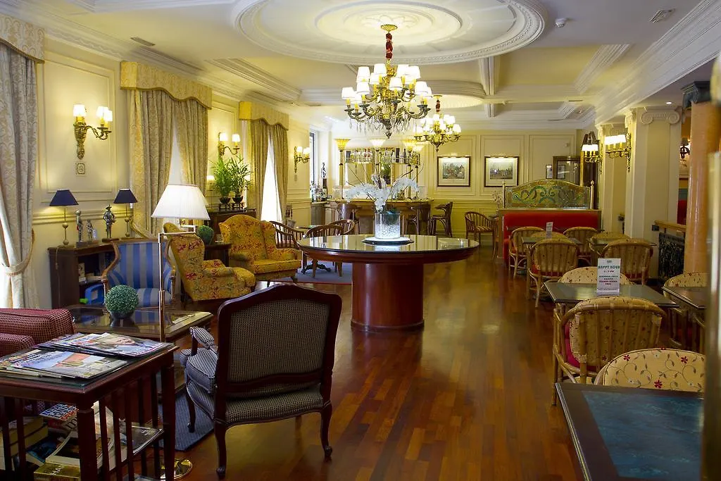 Hotel Carlos V-1