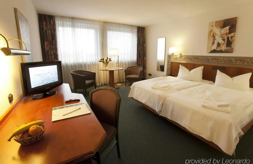 Hotel Post Frankfurt Airport-1