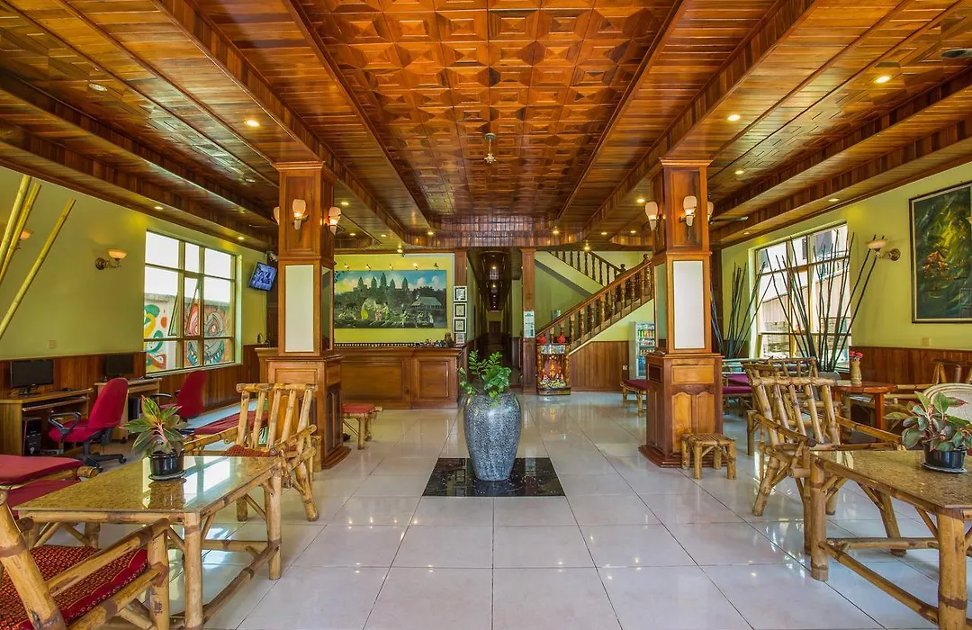 Side Walk Hotel-1