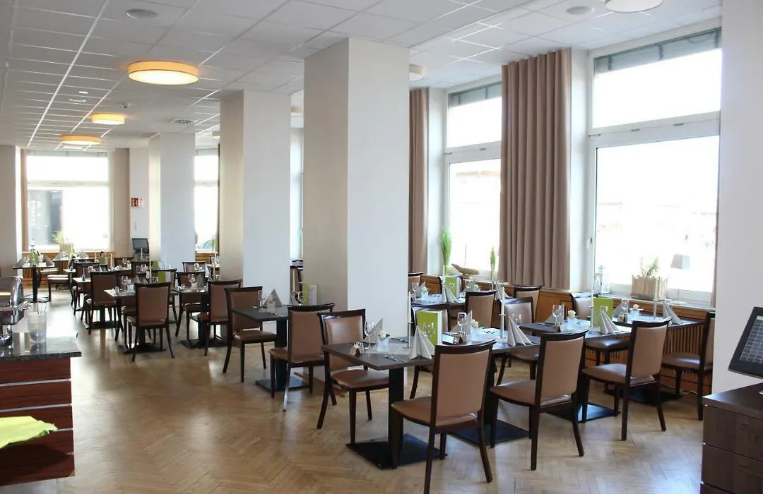 Inselhotel Rote Erde-1