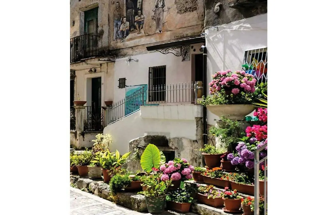 Villa Dei Mercanti-1