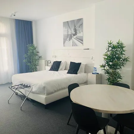 Avenue Beach Hotel-2