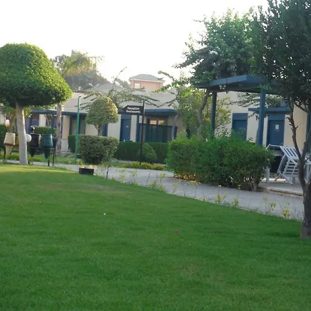 Cairo Pyramids Hotel-2