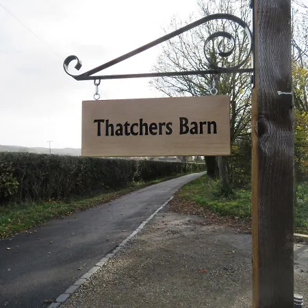 Thatchers Barn-2