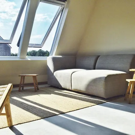 Van Heeckeren Apartments&Suites Nes-2