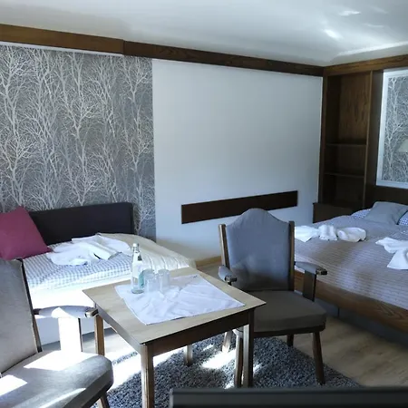 Hotel-Restaurant Zum Hirschhaus-3