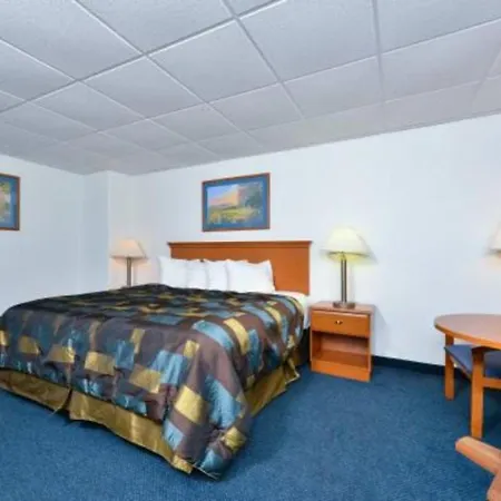 Corn Palace Inn-2