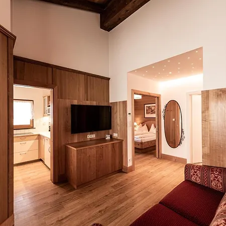 Aparthotel Kastel Seiser Alm-2