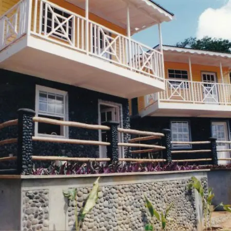 Calibishie Lodges Hotel-3