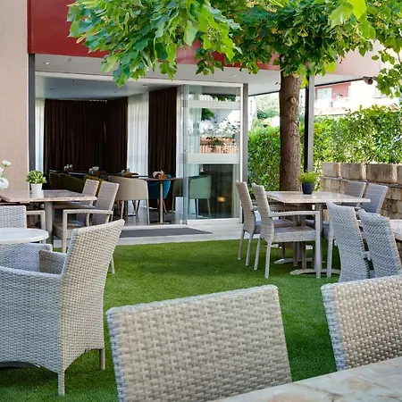 Hotel Sky-2