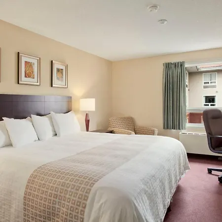 Travelodge Hotel By Wyndham Sudbury-2