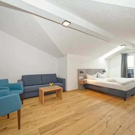 Hotel 17 Seen-2