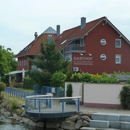 Altes Rathaus Am Elz Garten-3
