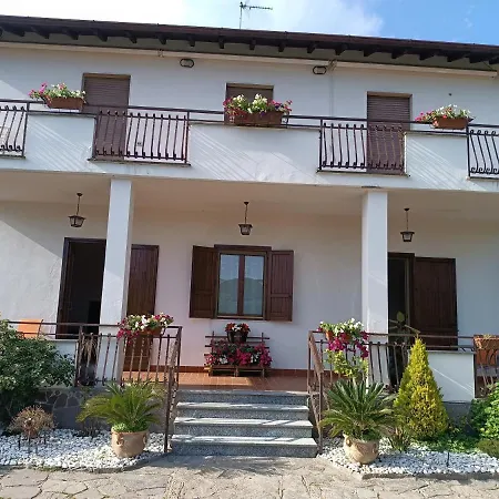 B&B Il Tulipano Free Private Parking-3