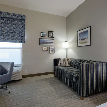 Hampton Inn Edenton-2