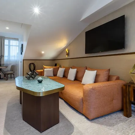 Intercontinental Paris Champs Elysees Etoile By Ihg-2