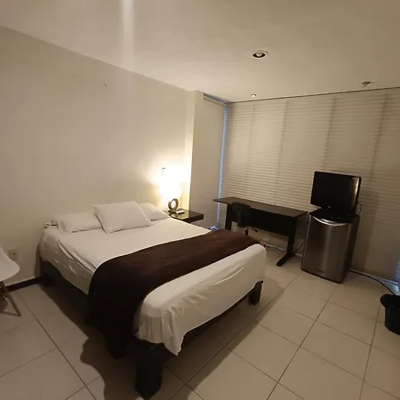 Giakor Suites - Gran Jardín-2