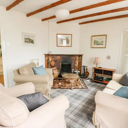 Waterfall Cottage-3