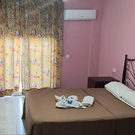 Hostal Europa-3