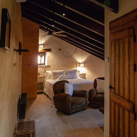 Hotel Posada Al Vent - Adults Only-2