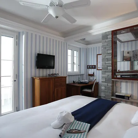 Holiday Hotel Yachtsport Resort Lago Maggiore-2