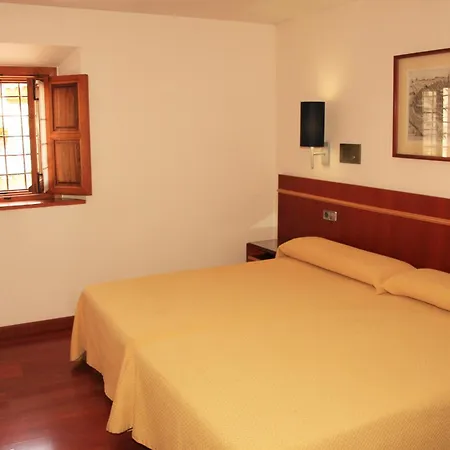 Hotel Santa Isabel-2