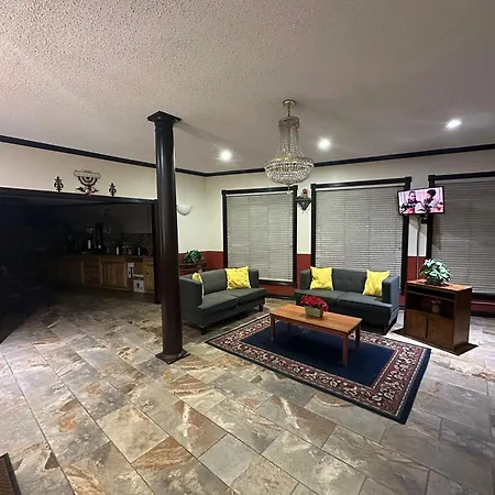 Super 8 By Wyndham Athens Tx-3