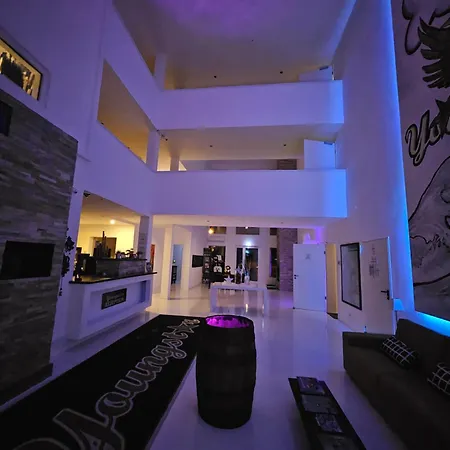 Designhotel Youngstar-2