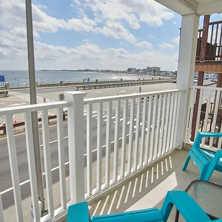 Atlantic Breeze Suites-2