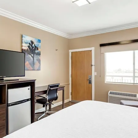 Best Western China Lake Inn-3