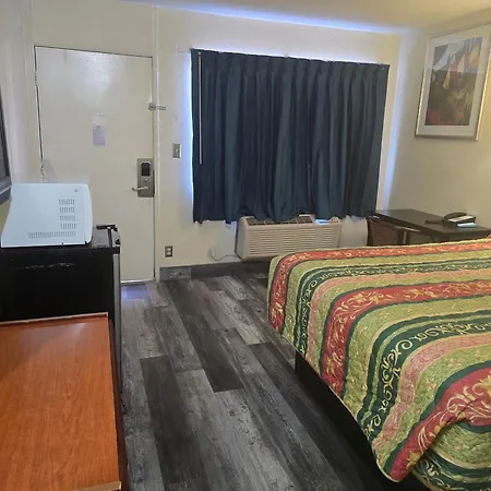Carpet Inn-2
