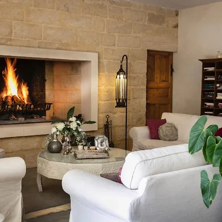 Chambres d'Hôtes La Maison de Léonie-3