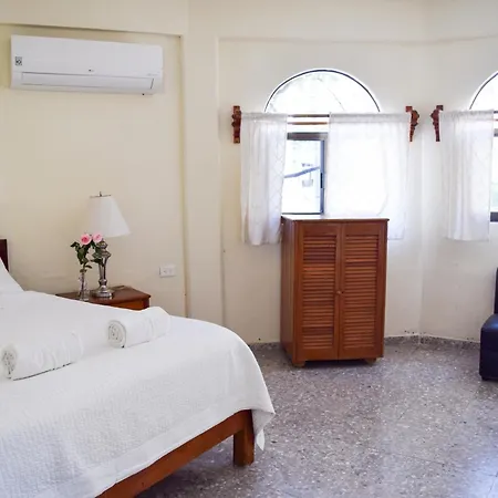 Boutique Hotel Delfin 5Th Avenue-3