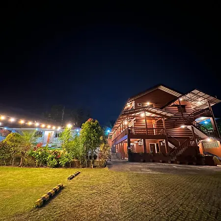 Pina Colina Resort Tagaytay City By Reddoorz-3