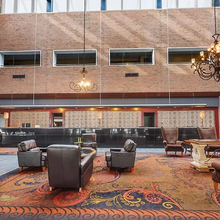 Crowne Plaza Minneapolis West By Ihg-2