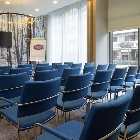 Hampton By Hilton London Waterloo-2