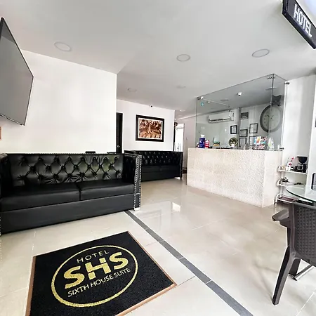 Sixth House Suite-3