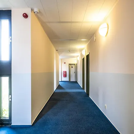 Hotel Und Rasthof Avus-2