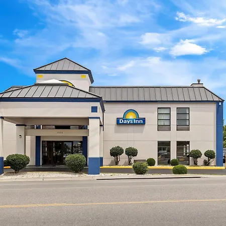 Days Inn By Wyndham Salem-2