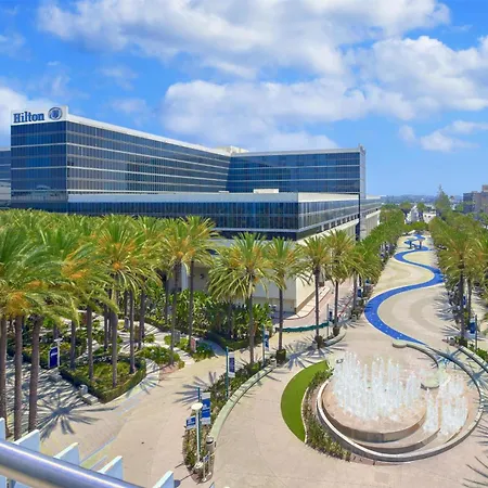 Hilton Anaheim-3