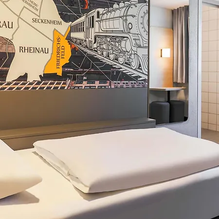 ibis budget Mannheim Friedrichsfeld-3